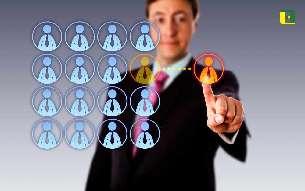 Alasan-Bisnis-Anda-Harus-Menggunakan-Jasa-Perusahaan-Outsourcing-Abhitech